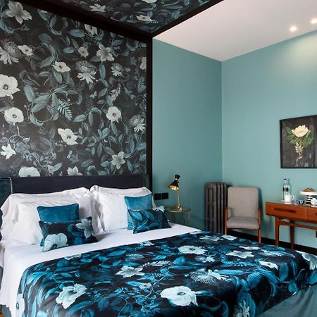 Velona'S Jungle Luxury Suites Firenze Bagian luar foto