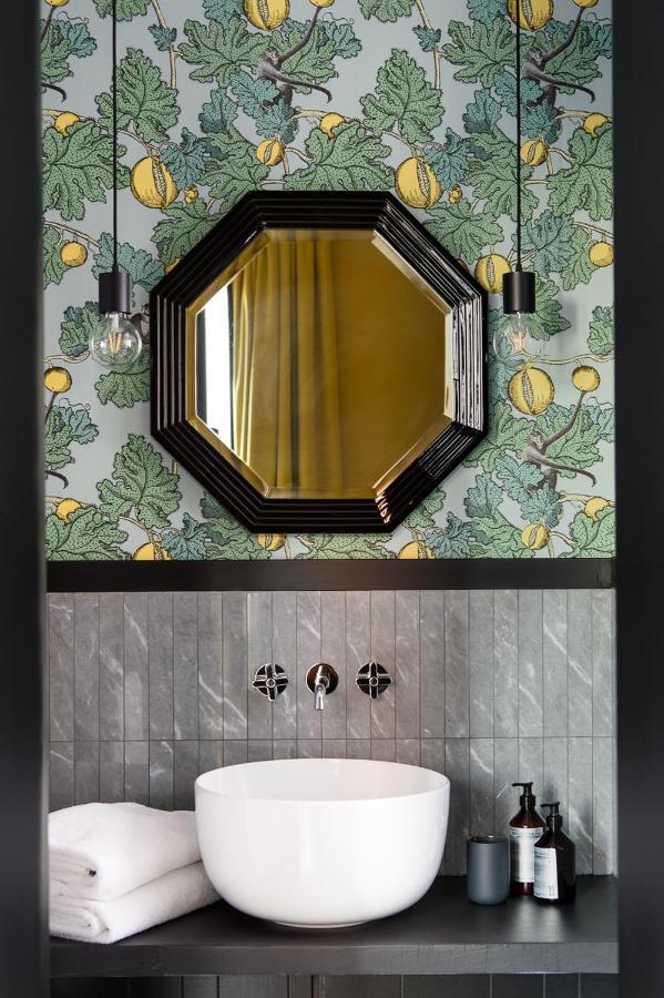 Velona'S Jungle Luxury Suites Firenze Bagian luar foto